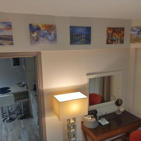 Waterfront Luxury Sea View Apartment Thessalonique Extérieur photo